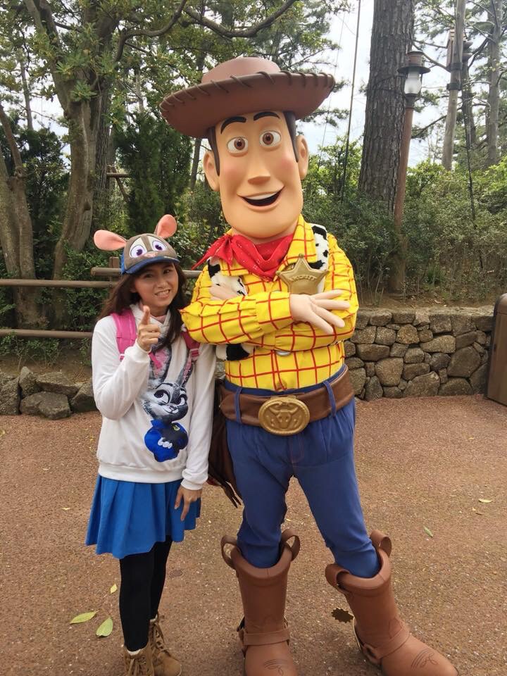 Jeabja กับ Woody ที Tokyo Disney Land